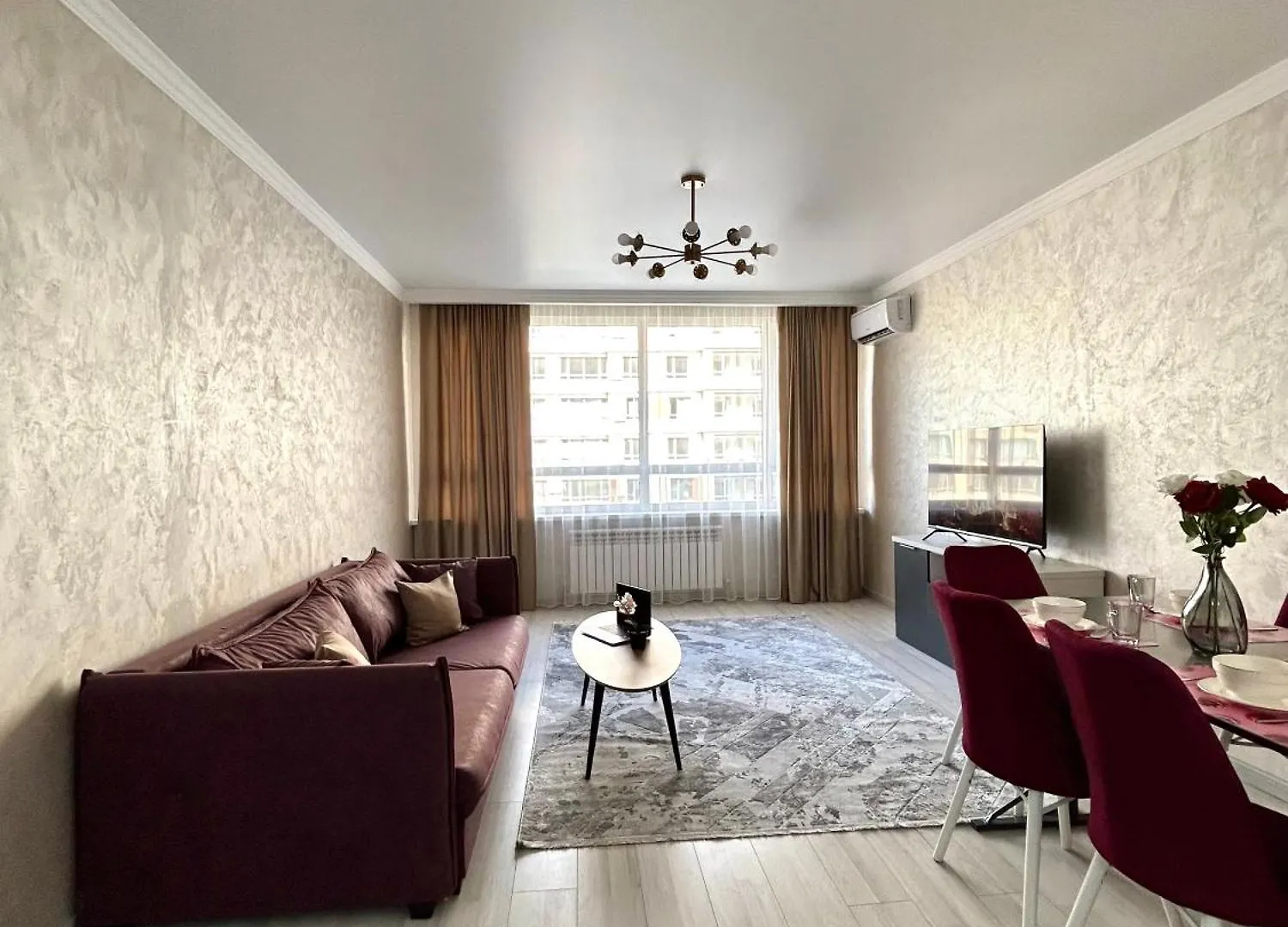 2-Комнатная Студия Rams City Apartman Almati 0*,