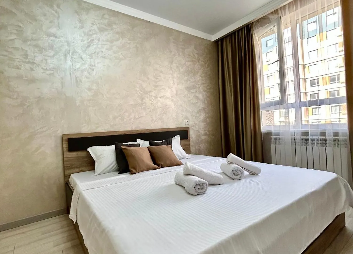 2-Комнатная Студия Rams City Apartman Almati